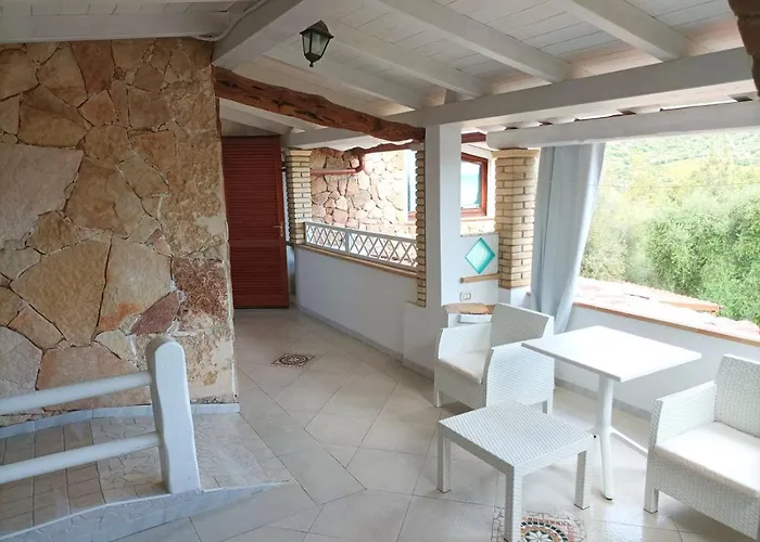 度假居 Sardinia Yellow House