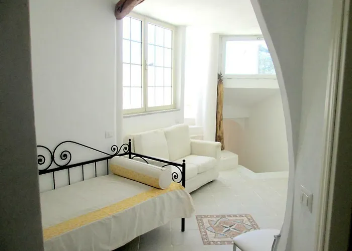 度假居 Sardinia Yellow House *